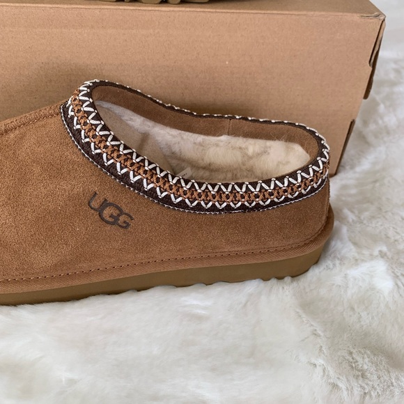 UGG TASMAN SUEDE SLIPPERS - Picture 3 of 9